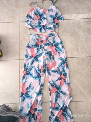Set with palazzo pants and top like new, size S-M