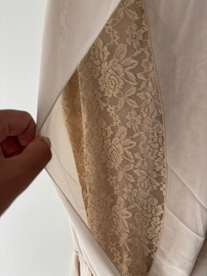 Women's beige dress like new, size S, short
