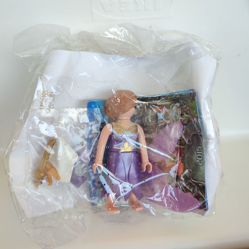 Playmobil fairy with purple wings and dress, new