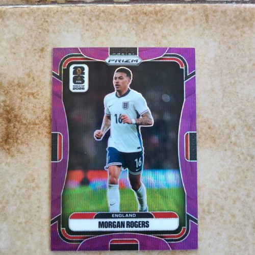 Morgan Rogers Pink Mosaic Panini Prizm Soccer Card, like new