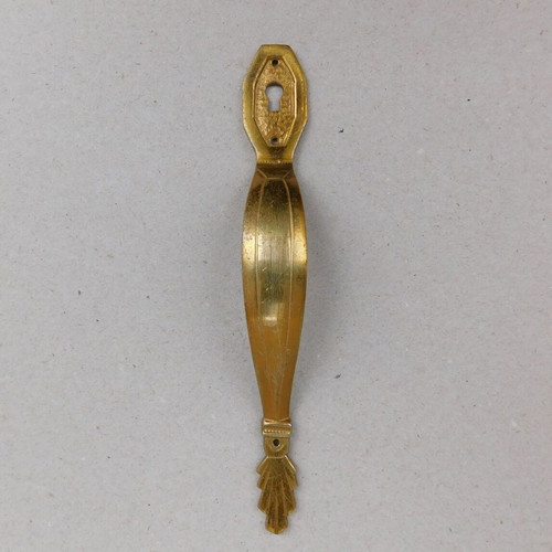 Handle with keyhole brass 17 cm length
