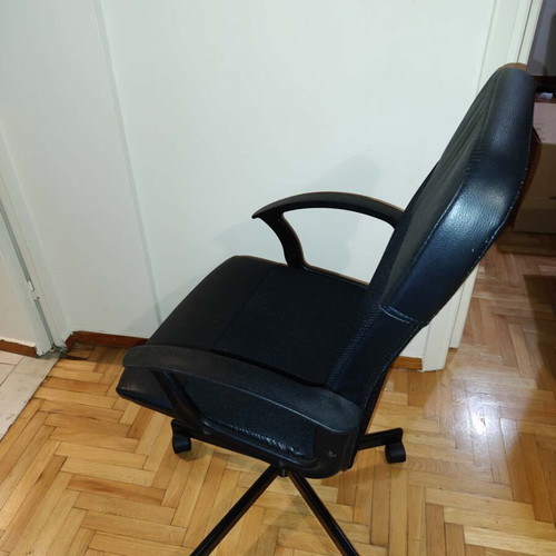 Office chair used