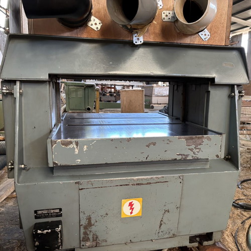 Wide 63cm Thickness Planer used, fully functional