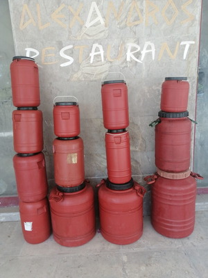 Plastic containers various sizes barrels, pack of 13