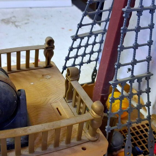 Pirate ship like new