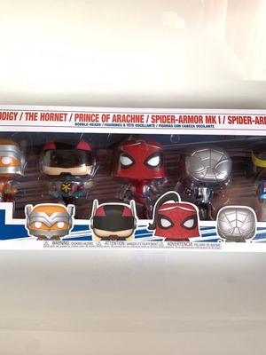 Funko POP! Marvel 5-Pack Beyond Amazing Collection нов