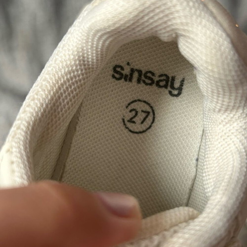 Sinsay kids sports shoes size 27 like new, beige and silver
