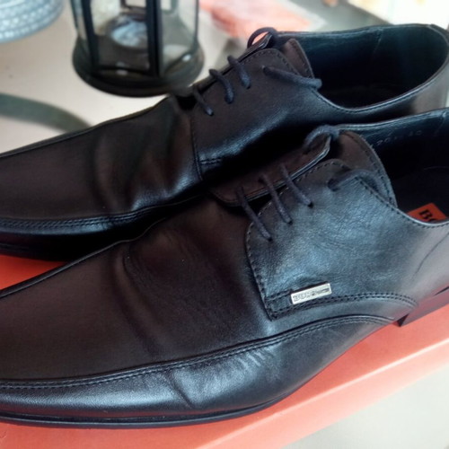 Hugo Boss men's shoes size 40 like new, black moccasins