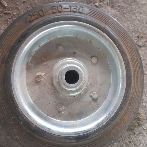 Industrial type wheel new 250/50-130, many pieces available