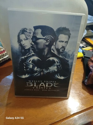 Blade Trinity DVD like new with subtitles