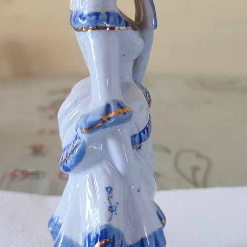 Vintage porcelain figurine 'Woman with Fan'