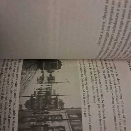 Istanbul Orhan Pamuk book like new, English