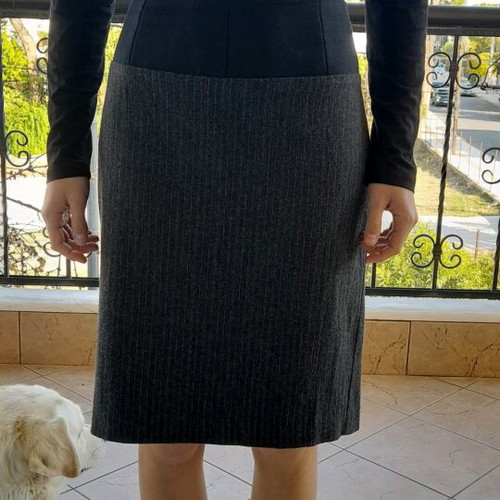 Wool skirt gray Sarah Lawrence like new, size S
