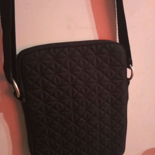 Tablet shoulder bag like new, black crossbody