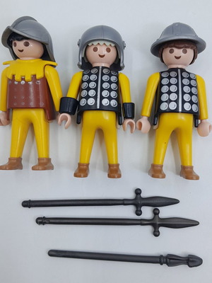 Playmobil жълти рицари употребявани от комплект катапулт