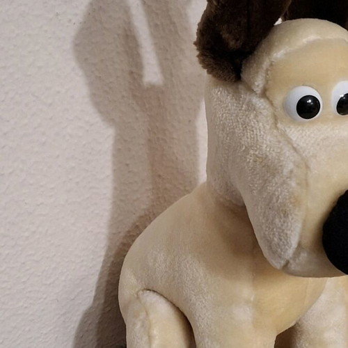 Vintage Gromit plush 30cm 1989 with tag, new
