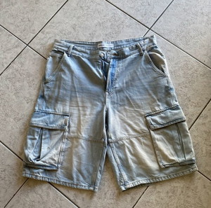 baggy jorts