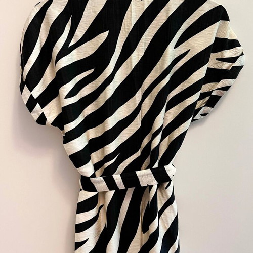Shein black and beige dress like new, sizes L to XL