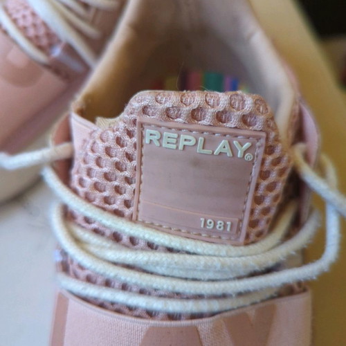 sneackers Replay no 37