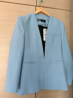 Zara baby blue jacket new, size L