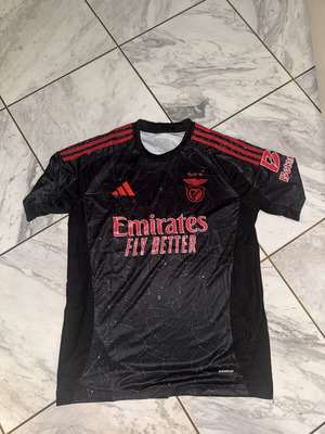 Benfica Jersey 24/25 XL New Official Replica Adidas