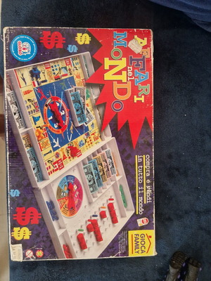Affari nel Mondo vintage board game like new