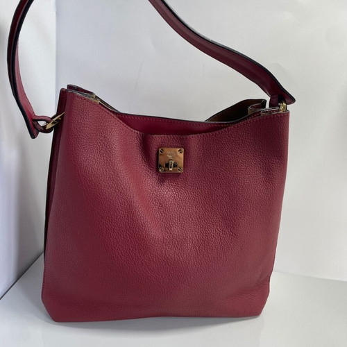 MCM leather shoulder bag like new, red