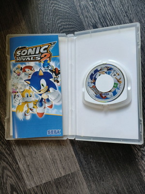 Sonic Rivals 2 PSP Essentials used