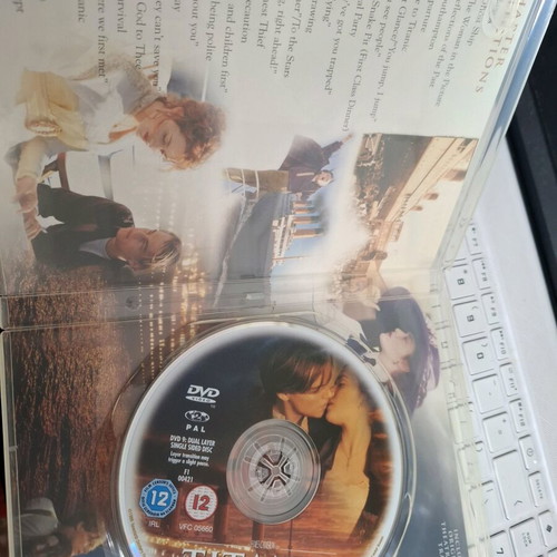 Titanic DVD like new with subtitles