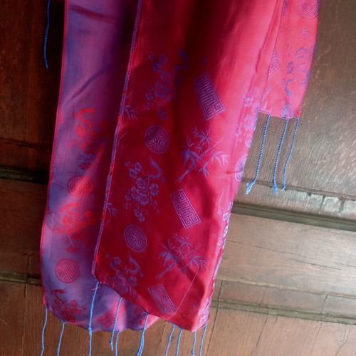 Chinese silk scarf like new, deep red and purple, 156x45cm