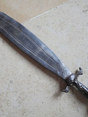 Bastard Sword used heavy solid antique decorative sword