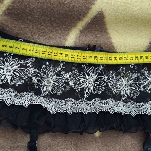 Black garter belt with embroidery and lace, like new
