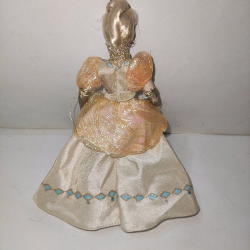 Deagostini Disney Princess 6 Porcelain Dolls like new, pack
