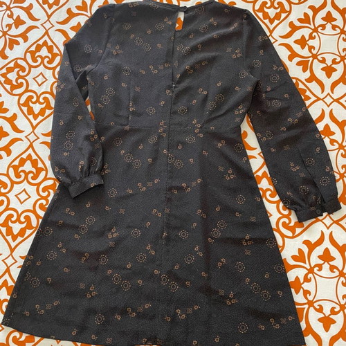 Short seasonal dress like new, black and brown shades, size L