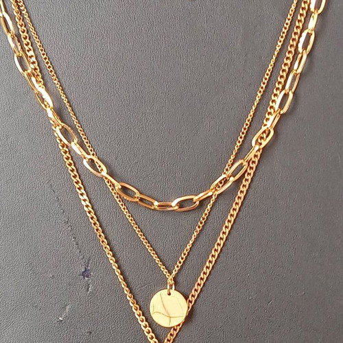 Three-layer modern gold-tone steel necklace