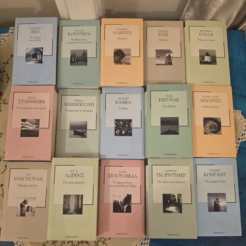 Complete Collection of Classic Literature Books like new, 30 hardcover volumes