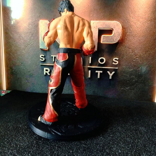 Jin Kazuma Tekken III official fighter figure new, 25 cm