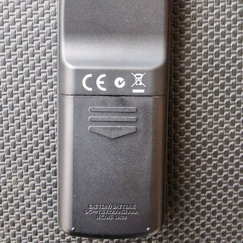 Olympus VN-7700 Digital Voice Recorder 2GB memory like new