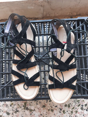 Fred Perry black lace-up sandals used, size 41