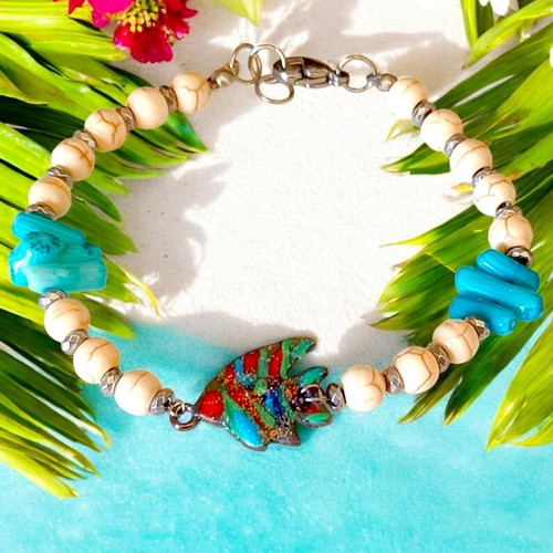 Handmade bracelet with semi-precious stones and enamel new