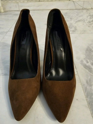 Fullah Sugah Suede Camel Brown Pumps No. 40 Used
