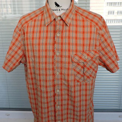 Helly Hansen Mens Short Sleeve Outdoor Shirt XL Orange Beige like new