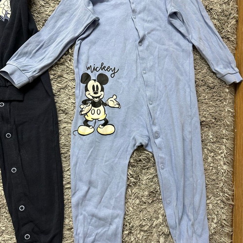 Disney baby sleepsuits size 12-18 months like new, set of 3