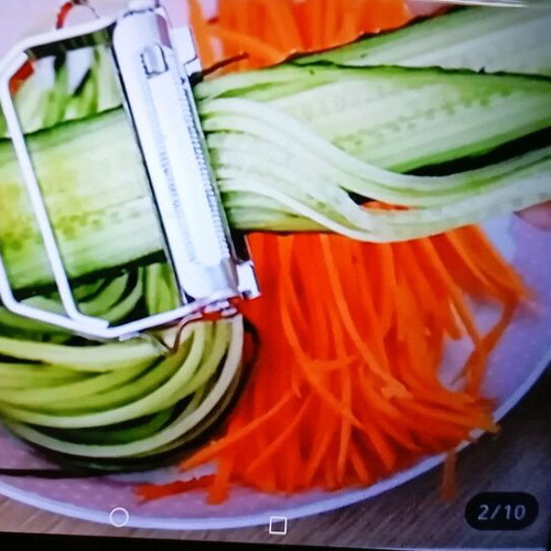 Kitchen tool new for finely sliced vegetables and peeling