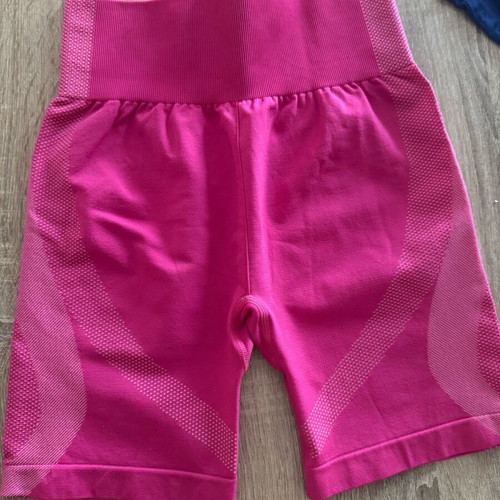 Training biker shorts H&M new, pink, size S
