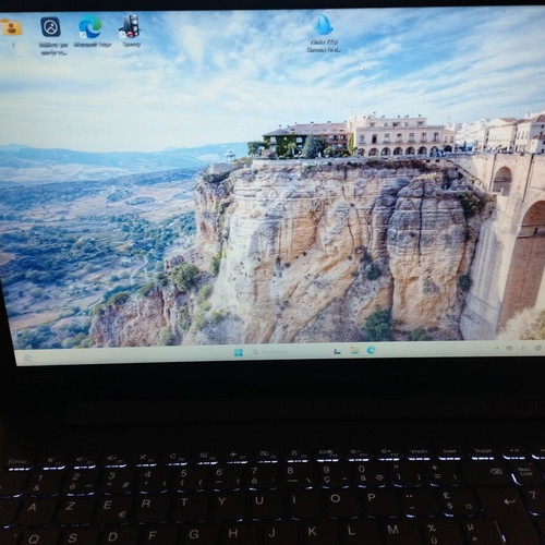 Lenovo Ideapad 330 laptop 15.6 inch, i5 8300, 8GB DDR4, 500GB SSD, GTX 1050 2GB