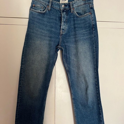 Zara jeans with regular waist size 38 crop like new, blue