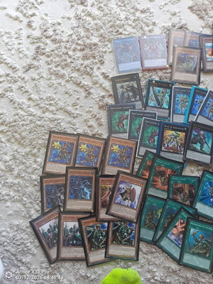 Yu-Gi-Oh Heroic Challenger Deck σαν καινούργιο, 51 κάρτες με sleeves