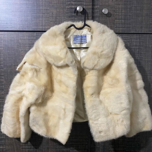 Vintage fur used with defects, beige, 3/4 sleeves