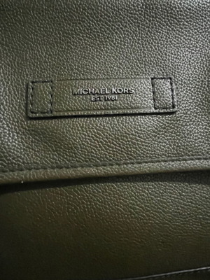 Michael Kors Cooper Crossbody Leather Bag like new, olive green